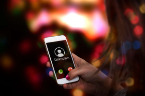 Tell tale signs of internet dating fraud